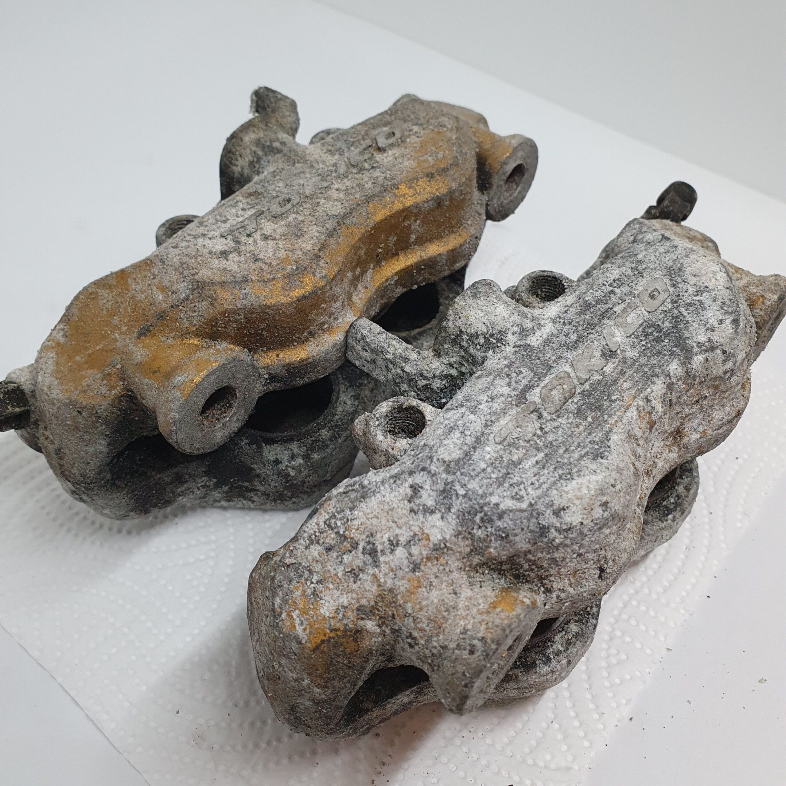 Brake caliper before restoration